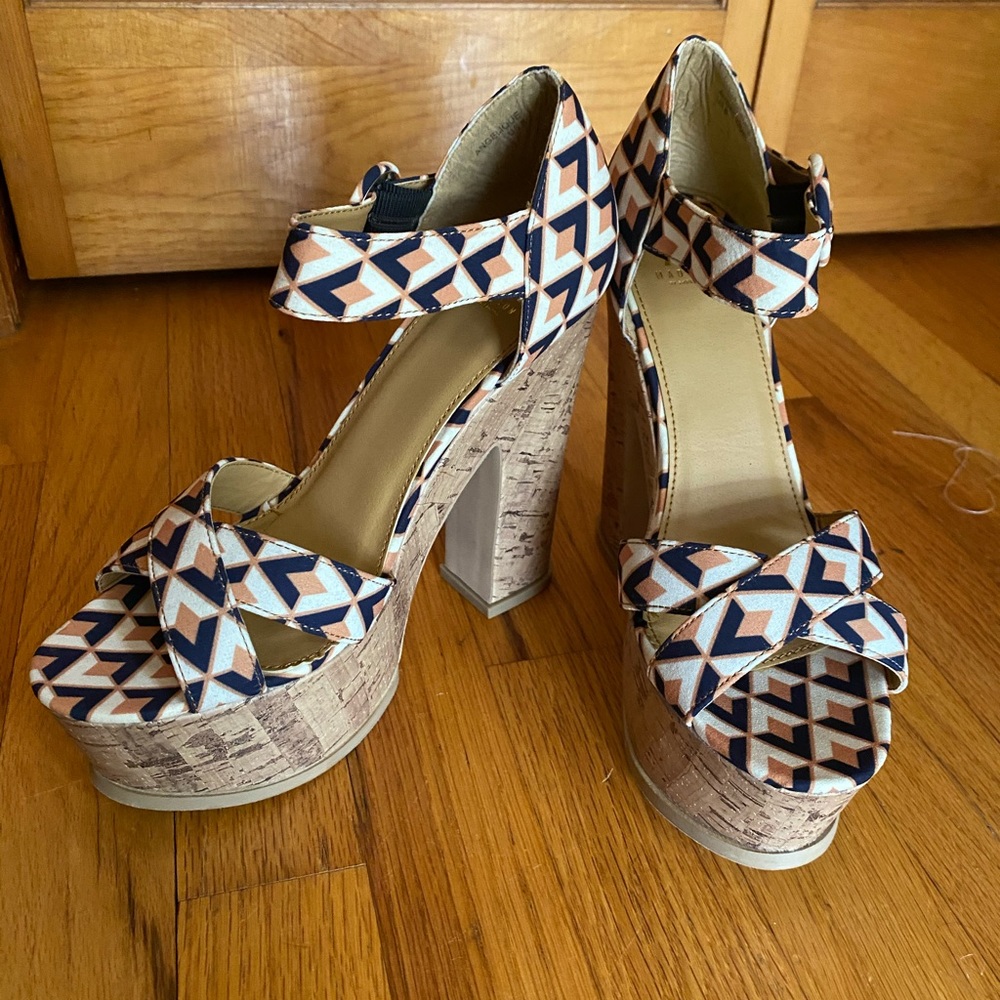Angelique tan print platform sandal heels
